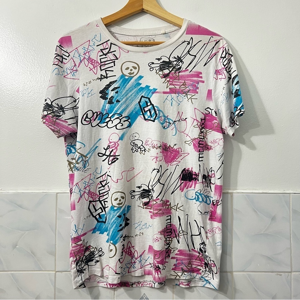 Guess Men's White Graffiti All Over Print Streetwear Skater Cotton Shirt Size S